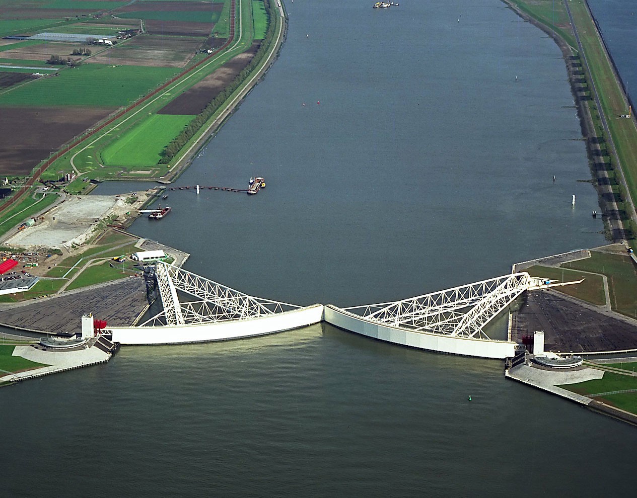 De Maeslantkering